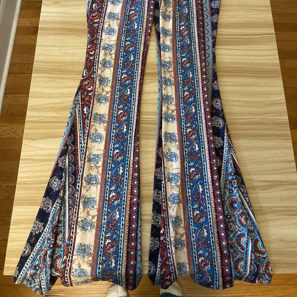 High waisted, bell bottom, vintage print pants